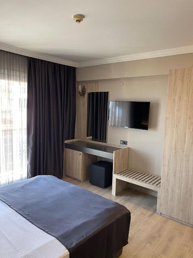 Grand Faik Hotel Cesme Exterior photo
